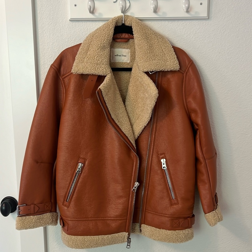 NWOT Aritzia Wilfred Free Oversized Faux Leather Jacket